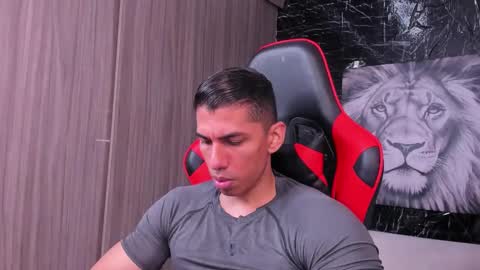 Adan Sin online show from September 29, 4:03 pm