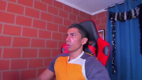 Adan Sin online show from March 6, 3:24 pm