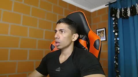 Adan Sin online show from February 7, 2:47 pm