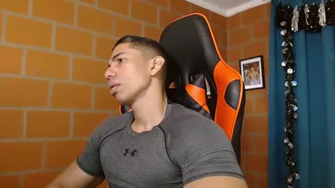 Adan Sin online show from February 1, 2:56 pm