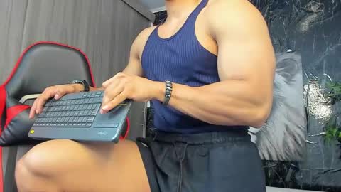 Adan Sin online show from September 10, 5:00 pm