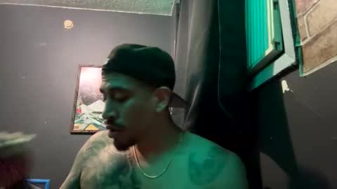 addictedtobustnloads1 online show from April 11, 12:31 pm