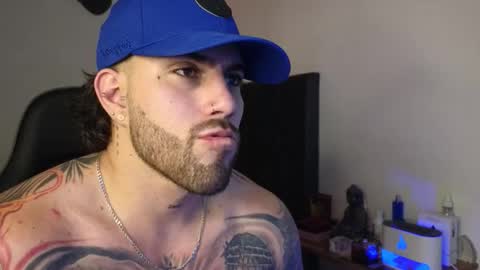 Ades online show from March 15, 9:21 pm