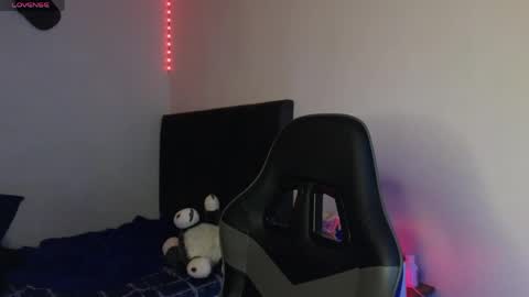 Ades online show from April 16, 4:12 am