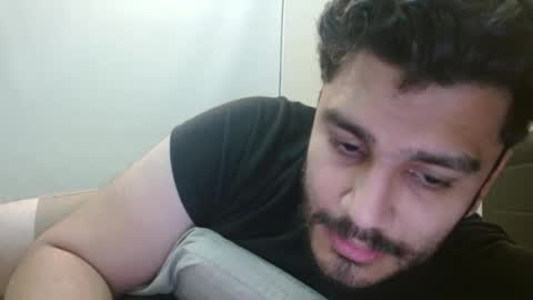 adit56665 online show from December 28, 2:33 am