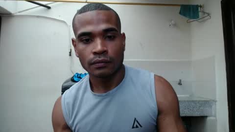 adonis_kodjoe online show from May 4, 12:51 pm