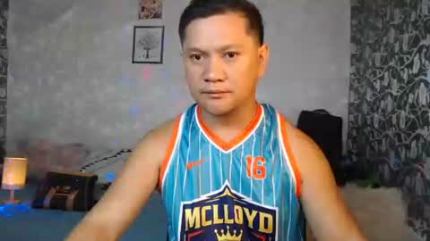 adorableasianboy online show from May 28, 12:36 pm