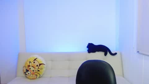 adrian morelli online show from December 19, 8:50 pm