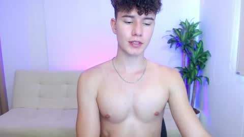 adrian morelli online show from March 15, 7:42 pm