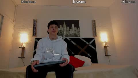 Adrian online show from September 9, 3:17 am