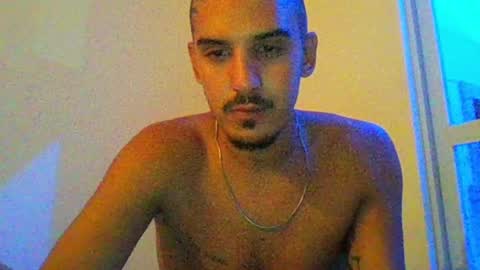 Snapshot of aelucius chatting on January 23, 2:23 am Luci online show from January 23, 2:23 am