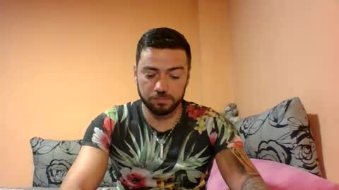 aerthurethan online show from October 14, 7:59 am