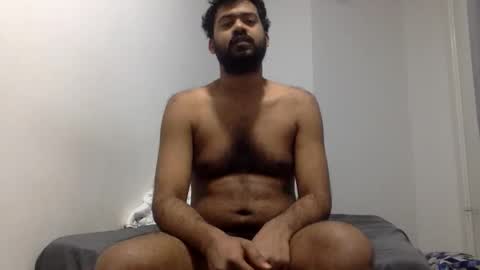 aggaggs online show from January 28, 4:52 pm