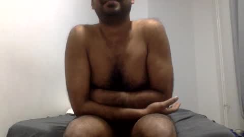 aggaggs online show from December 29, 2:06 am