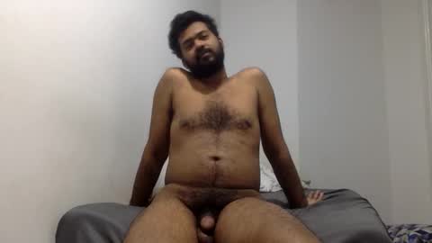 aggaggs online show from February 10, 7:07 pm