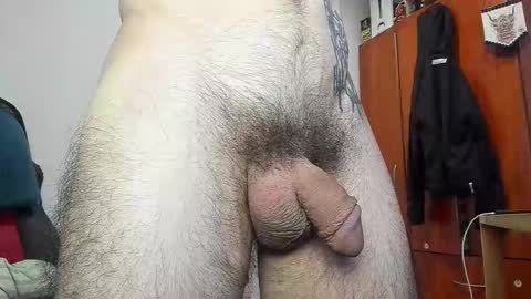 Agustin online show from December 18, 6:04 pm