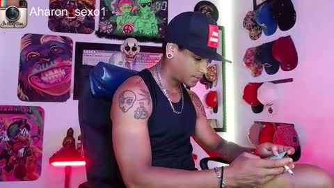 Snapshot of aharon_sexo1 chatting on January 19, 10:39 pm Aharon  Zamora online show from January 19, 10:39 pm