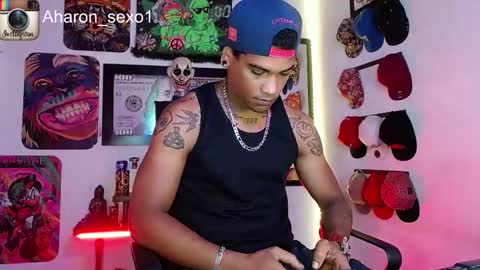 Snapshot of aharon_sexo1 chatting on January 21, 3:38 am Aharon  Zamora online show from January 21, 3:38 am