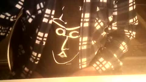 Snapshot of ahmole chatting on January 8, 3:51 am Ole online show from January 8, 3:51 am