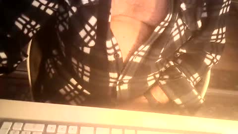 Snapshot of ahmole chatting on January 2, 9:39 pm Ole online show from January 2, 9:39 pm