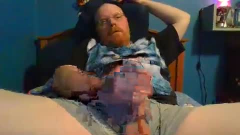 hrnycummer online show from December 15, 8:52 am