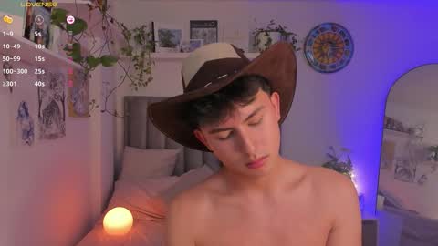 A H  online show from September 14, 10:45 pm