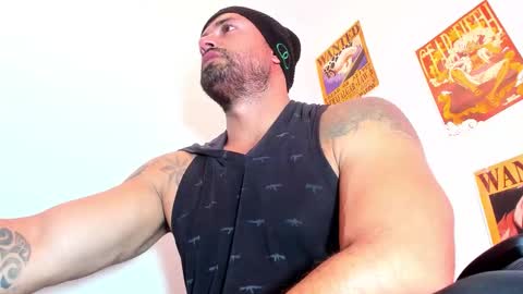 Snapshot of aidenbrites chatting on October 27, 12:46 am Aiden Brites online show from October 27, 12:46 am