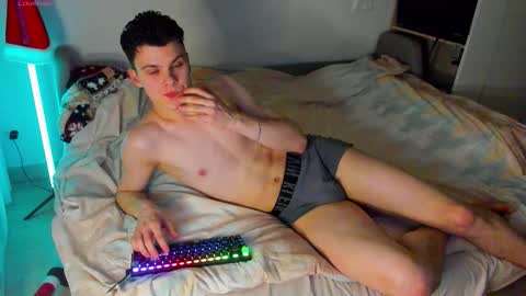 Aiden Sensual online show from January 5, 5:27 pm