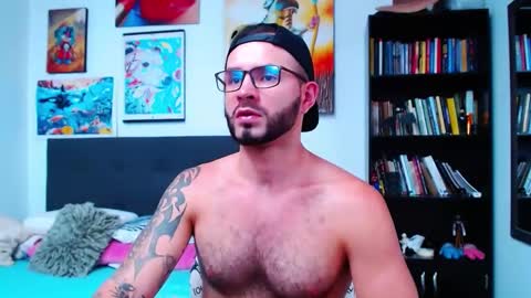 akiles online show from January 6, 9:54 pm