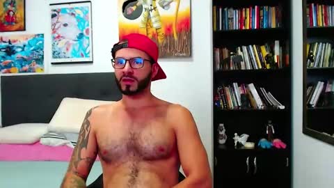 akiles online show from January 22, 2:15 am