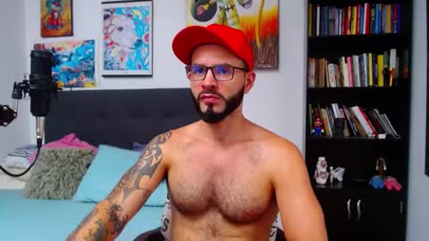 akiles online show from March 7, 9:17 pm