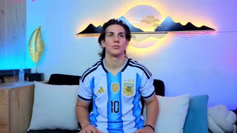 Al Fox  Miko Fortuni  online show from February 27, 2:24 am