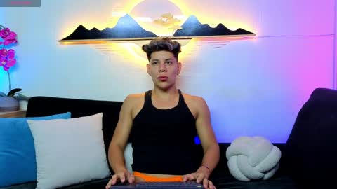 Al Fox  Miko Fortuni  online show from April 2, 2:53 am