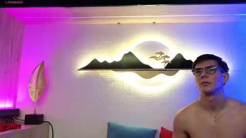 Snapshot of al_miko chatting on February 16, 2:00 am Al Fox  Miko Fortuni  online show from February 16, 2:00 am