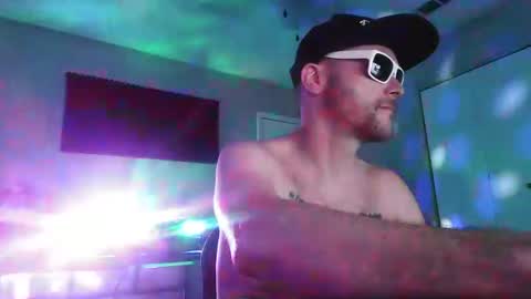 alabamacrazy85 online show from January 10, 9:46 am