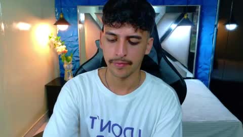 alan del reyy online show from March 11, 2:40 am