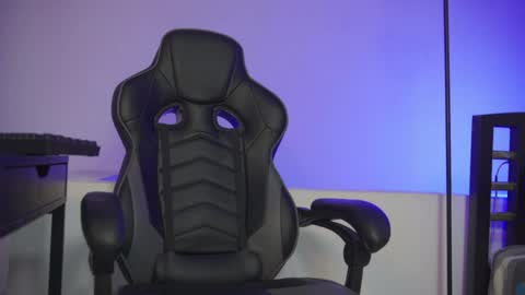 Alan online show from April 5, 7:38 am