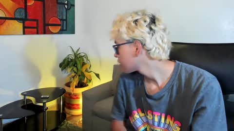 Snapshot of alan_scot chatting on January 7, 1:28 am Alan and Criss - WE JUST FRIENDS WITH BENEFITS BOTH VERS online show from January 7, 1:28 am