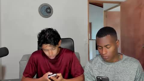 Alan and Criss - WE JUST FRIENDS WITH BENEFITS BOTH VERS online show from February 5, 7:10 pm