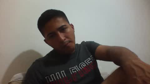 alanj998 online show from April 11, 6:31 am