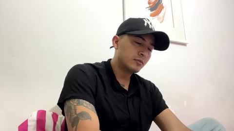 alanj998 online show from October 6, 2:49 am