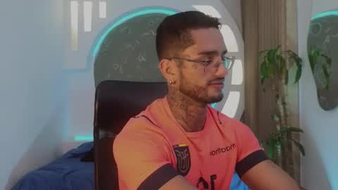 alan online show from March 24, 2:22 pm