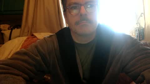 albandant online show from February 18, 8:27 am