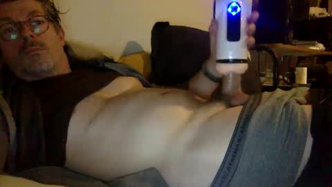 albandant online show from March 12, 5:28 pm