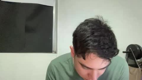 alber753713 online show from June 8, 4:02 am