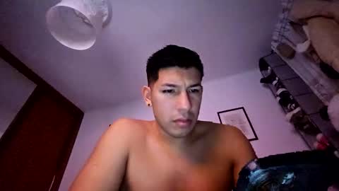 albertojosegonzalezlago online show from February 26, 7:37 pm