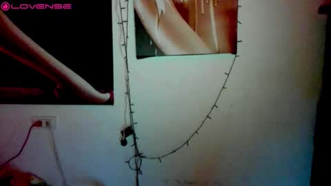 ale_noah_xxx online show from March 21, 11:58 am