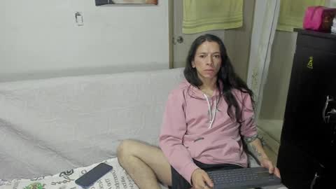 ale_noah_xxx online show from July 6, 1:46 am