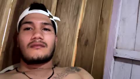 Snapshot of alejandro_miuller chatting on September 14, 4:42 pm alejandro_miuller online show from September 14, 4:42 pm