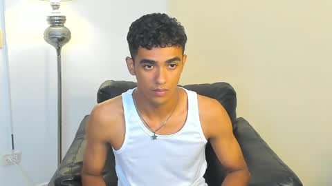 Alejandro williams online show from May 19, 1:56 am